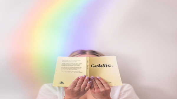 介護職の隠れた魅力！「腰痛対策」や「長期休暇」がある求人の探し方